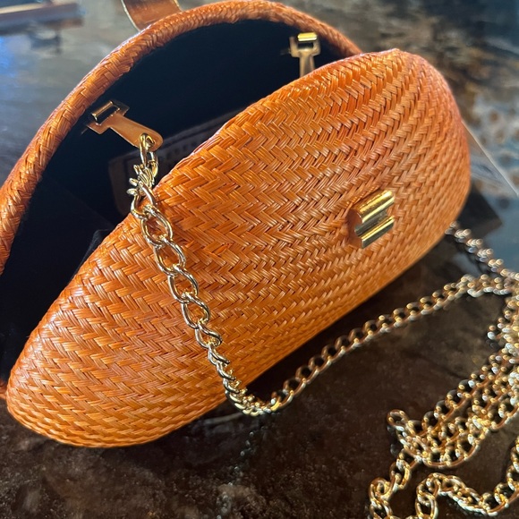 Vintage Handbags - Vintage deadstock Bequizo Straw Crossbody Clutch